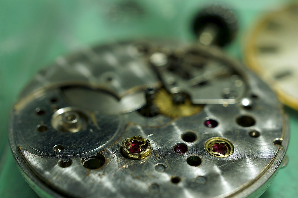 inside of a rolex watch