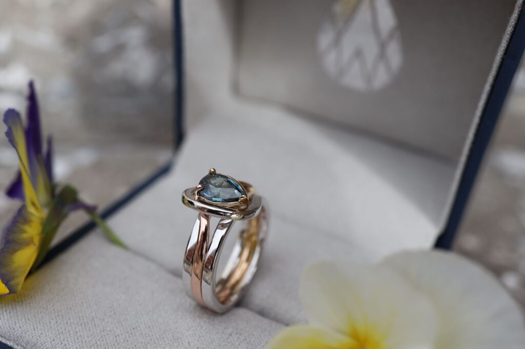 Elegant blue gemstone ring.