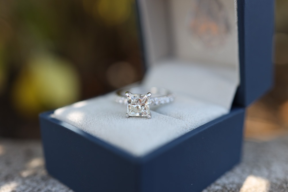 Elegant white-gold moissanite ring.