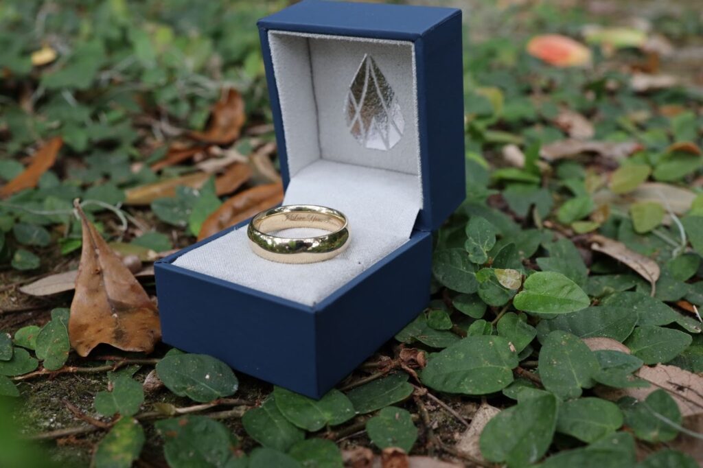 Heirloom wedding band, beautifully made.