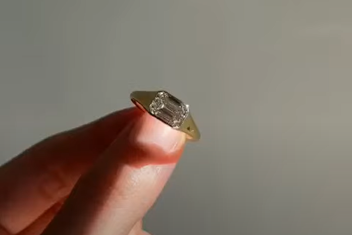 Discover the durability of a bezel setting.
