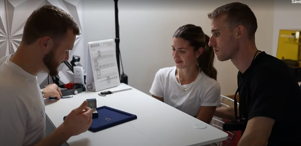 Custom jeweler for lasting devotion.
