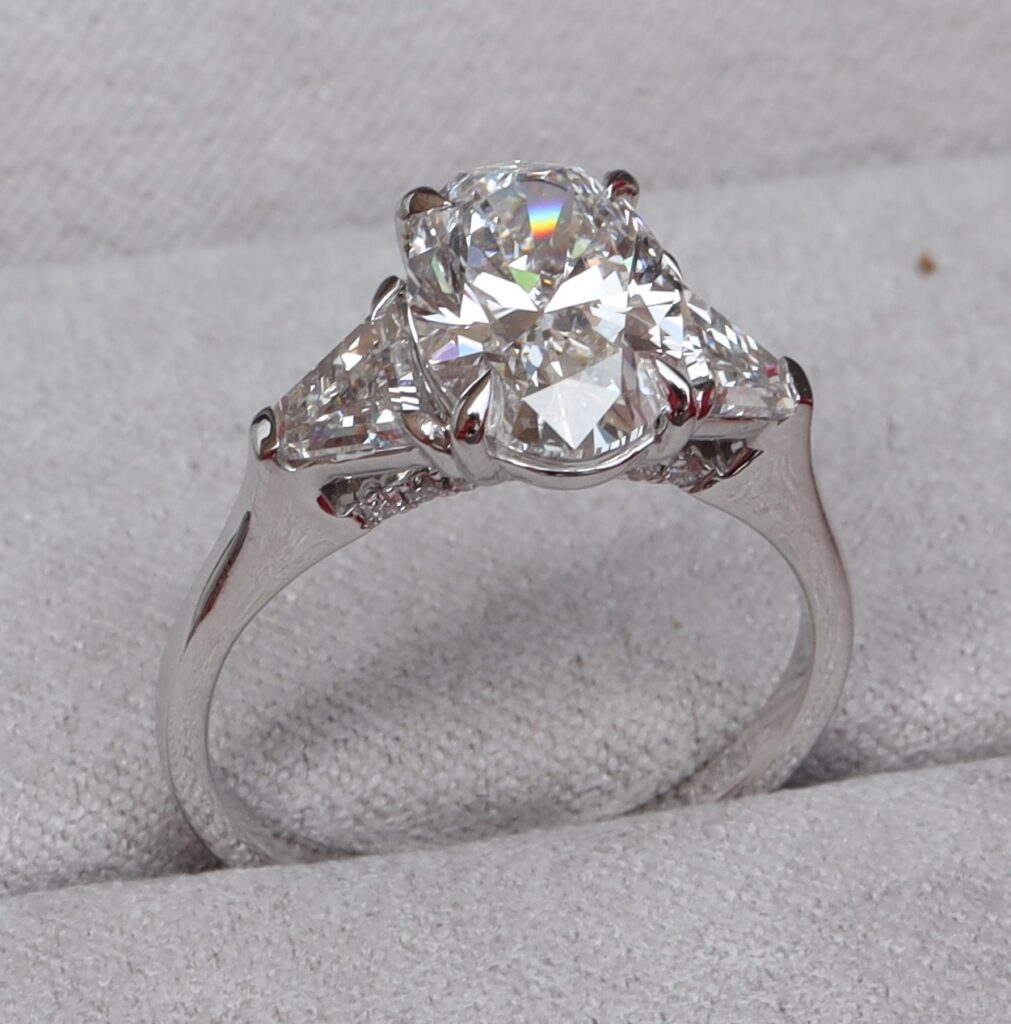 Moissanites for modern, radiant vows.
