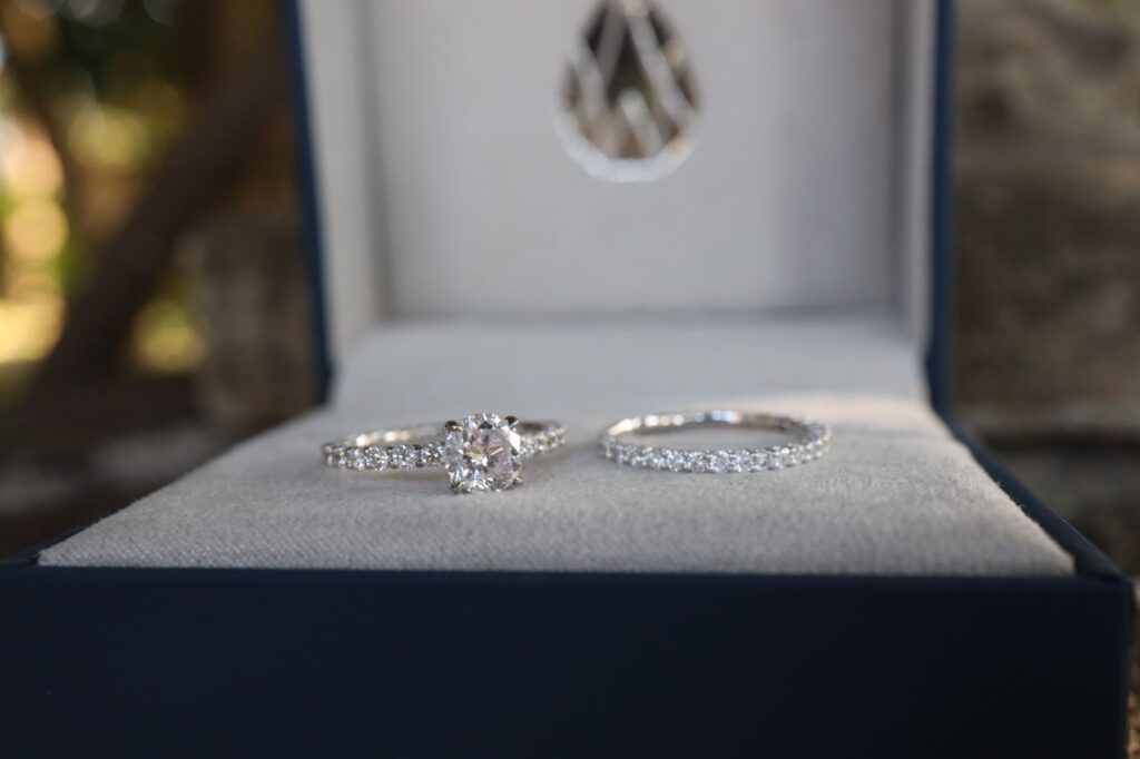 Find your perfect round diamond today.

