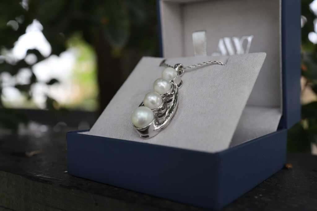 Redesign a treasure, keep devotion intact.