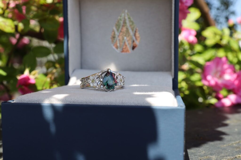 Curved wedding bands ensure seamless ring alignment.