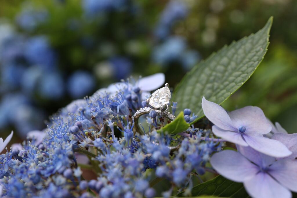 Custom engagement ring deposit before CAD approval