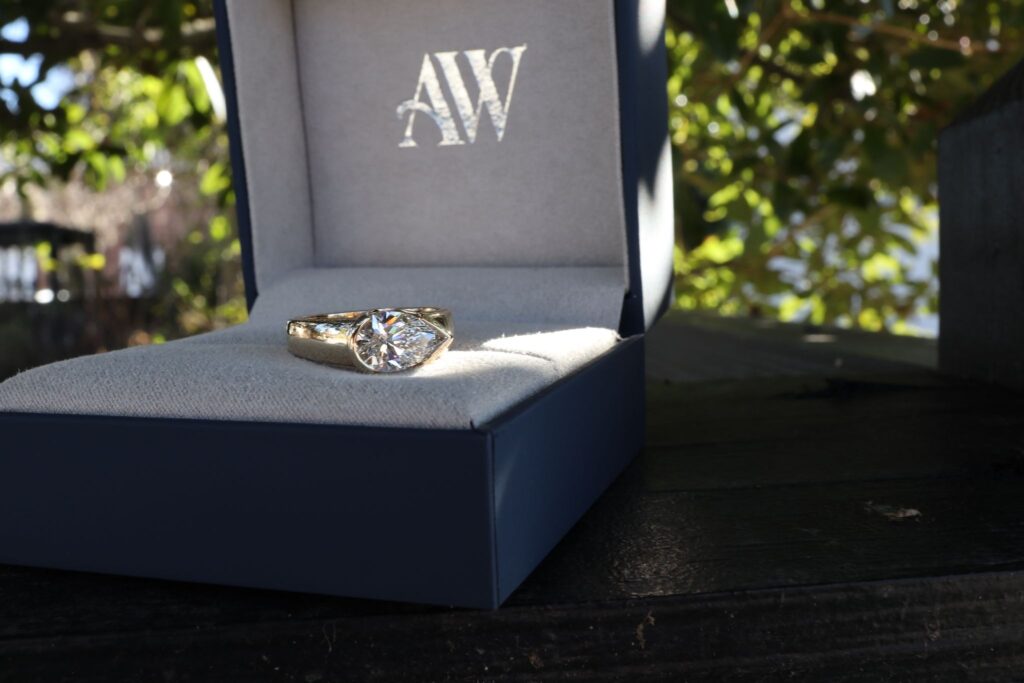 Gentle gemstone cleaning for lasting brilliance