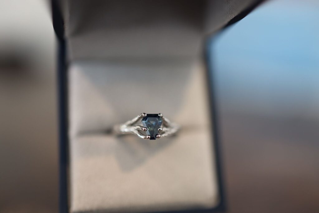 Custom engagement ring deposit rules for milestones