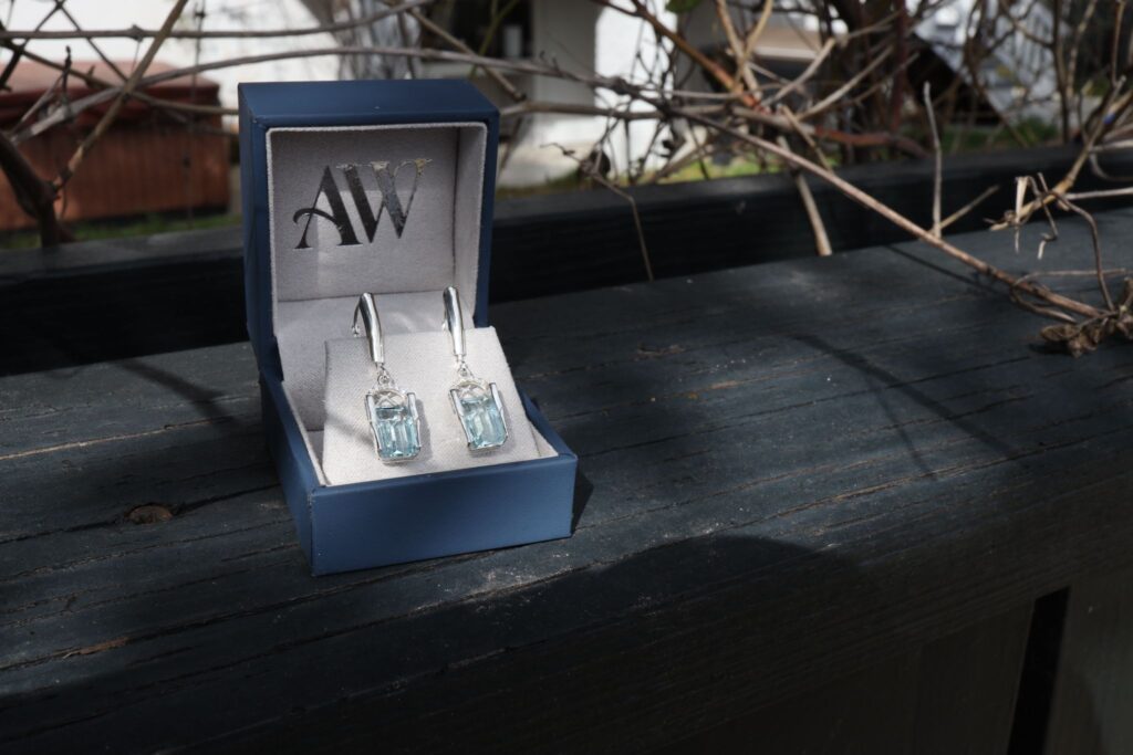 Choose drop earrings with lasting comfort